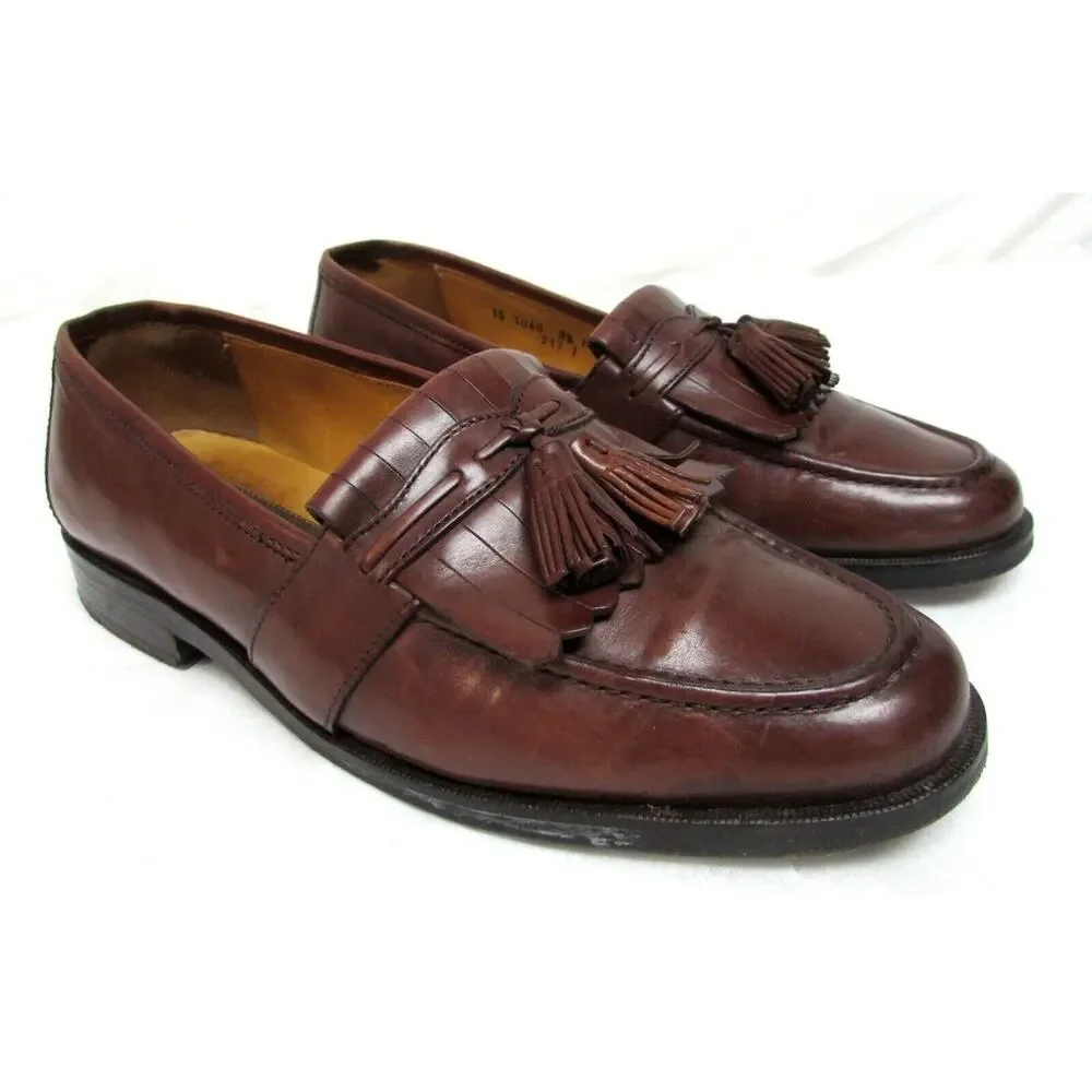 Johnston & Murphy men's size 8.5 M brown leather loafers shoes kilt tassels